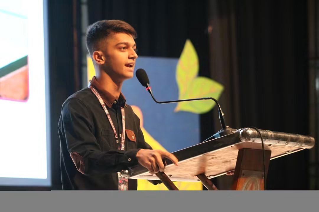Event Moment